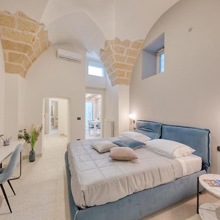 Michelangelo B&B เลชเช ภายนอก รูปภาพ