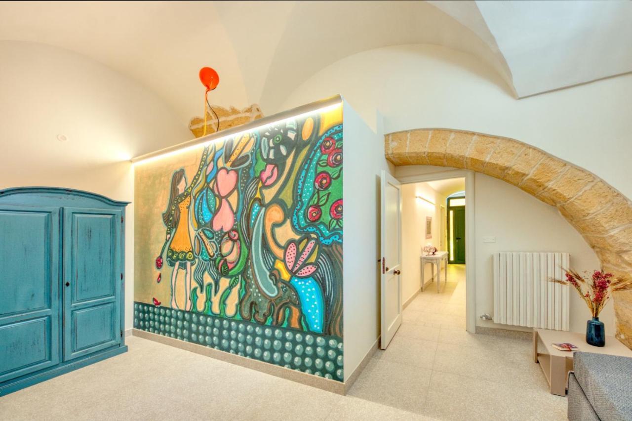 Michelangelo B&B เลชเช ภายนอก รูปภาพ